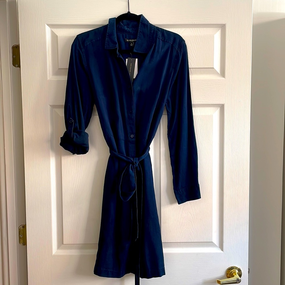 Banana Republic outlet women’s denim wrap dress - size 8